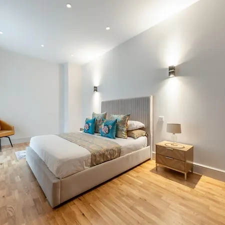 250 Sqm Mega Mansion Apartment London Exterior photo