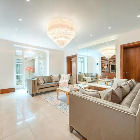 250 Sqm Mega Mansion Apartment London Exterior photo